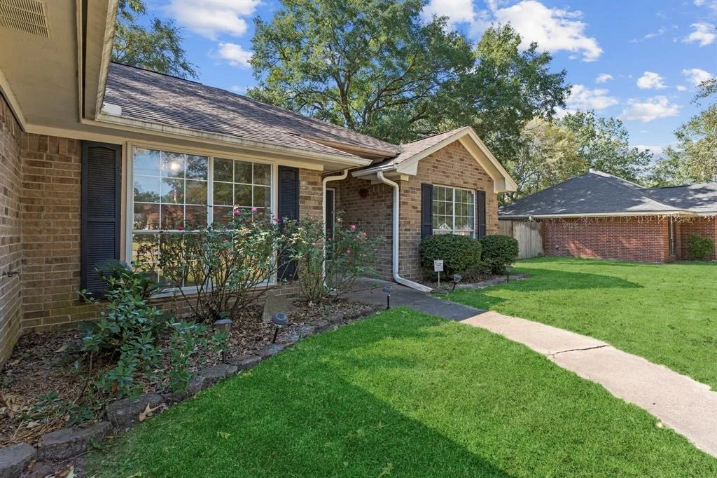 Photo of 301 August Lane