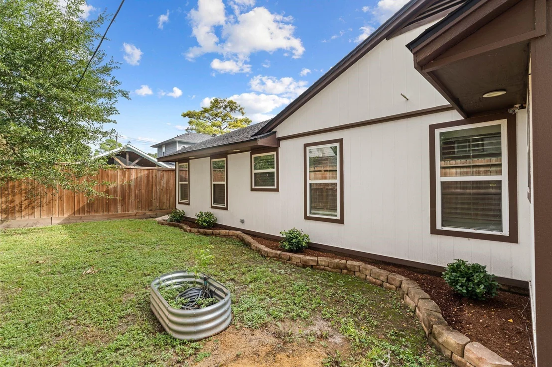 Photo of 315 Greenpark Drive