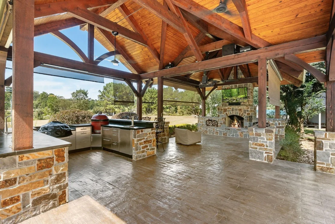 Photo of 9902 Crestwater Circle