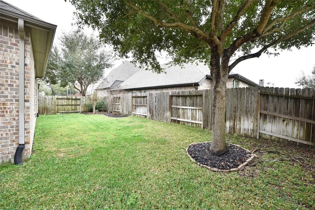 Photo of 6007 Hedgepark Drive