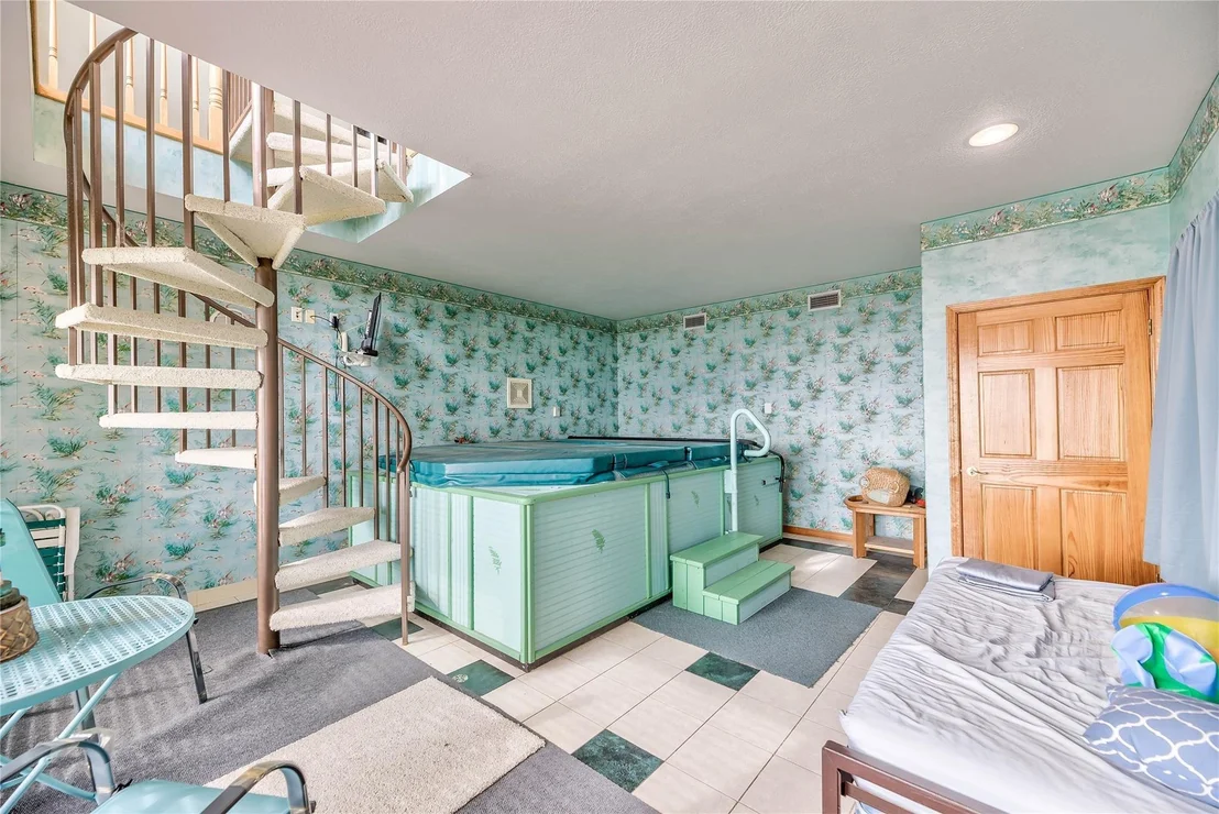 Photo of 172 Cedar Lane