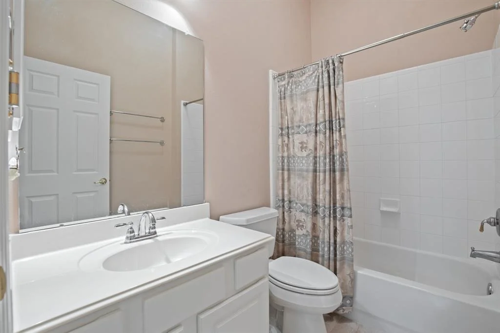 Photo of 23 E Northcastle Circle