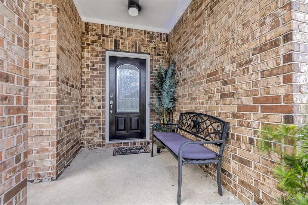 Photo of 31414 Conover Drive