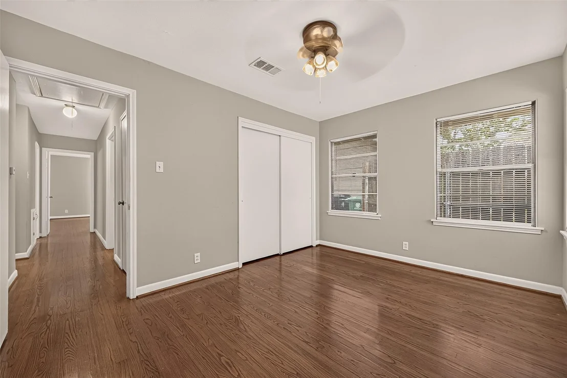 Photo of 4749 Redstart Street