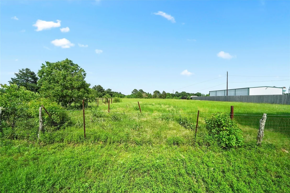 Photo of 19250 Becker Road