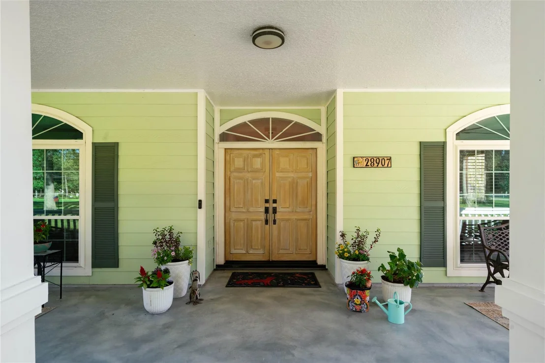 Photo of 28907 Valley Commons Drive