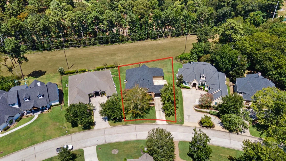 Photo of 279 W Pines Drive