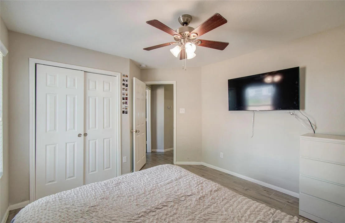 Photo of 5010 Leafy Brook Court