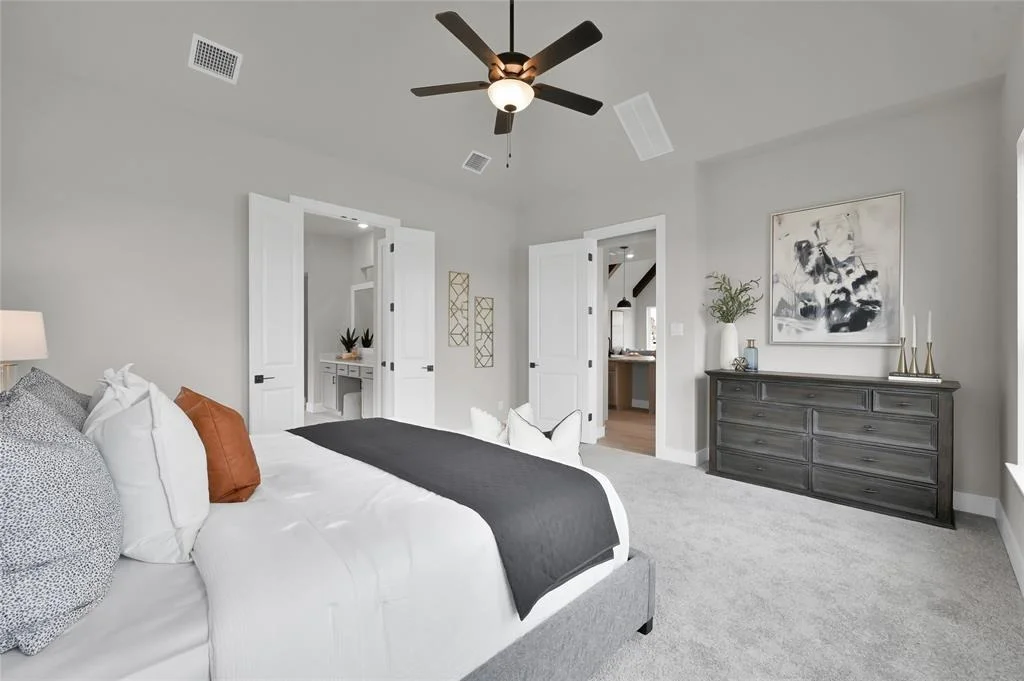 Photo of 165 Peninsula Point Drive