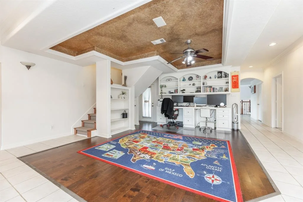 Photo of 16206 Lobo Lane