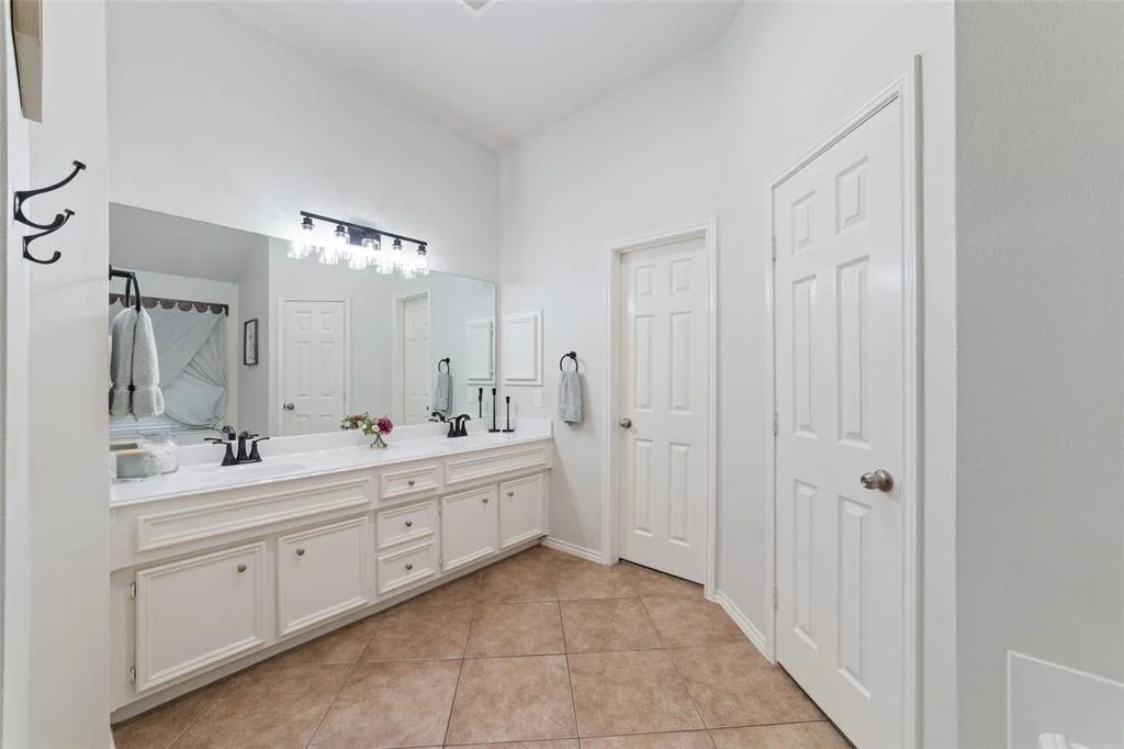 Photo of 1810 Ryansbrook Lane