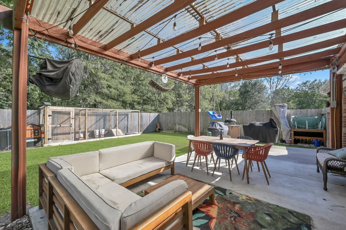 Photo of 123 Genesee Ridge Drive