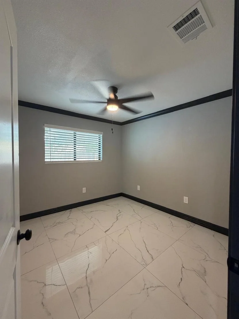 Photo of 10403 Glenkirk Drive