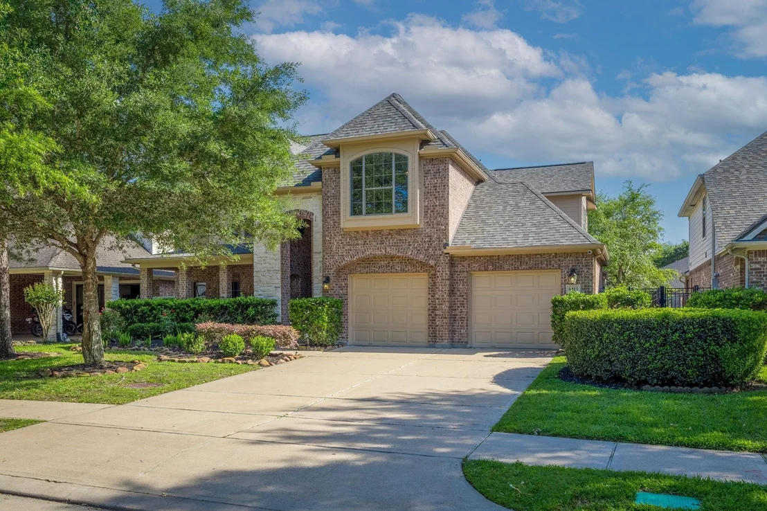 Photo of 8411 Middle Canyon Road