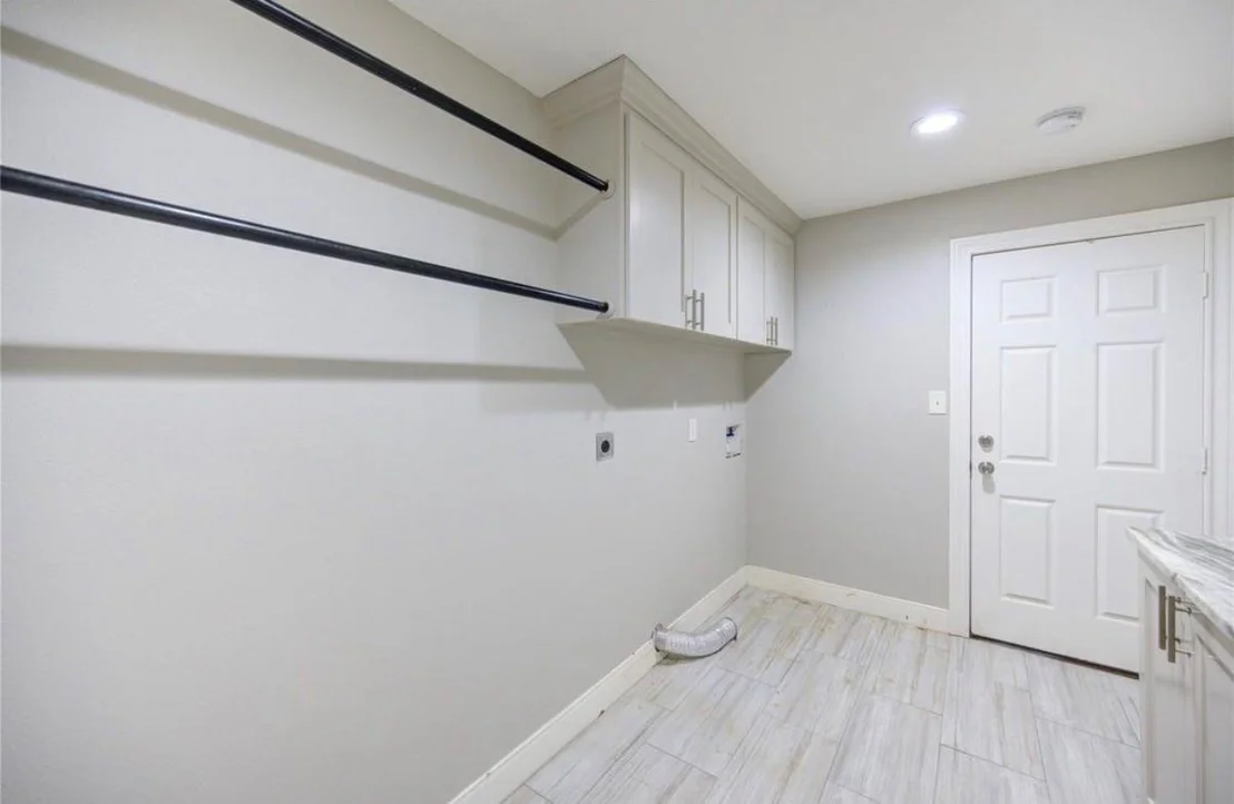Photo of 303 Old Bayou Drive