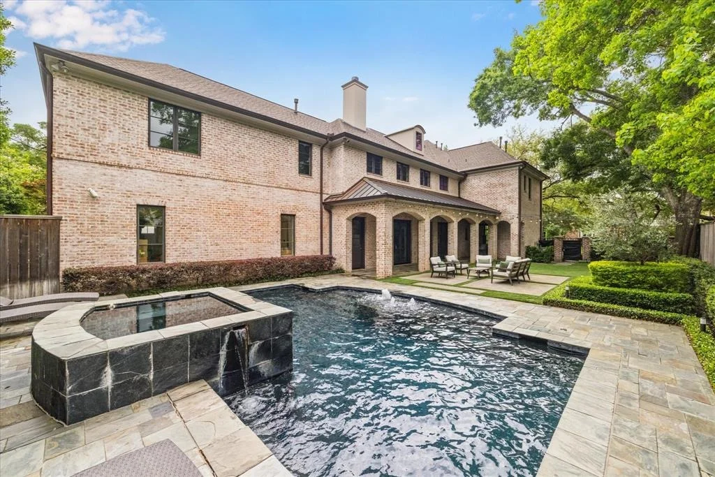 Photo of 4010 Overbrook Lane