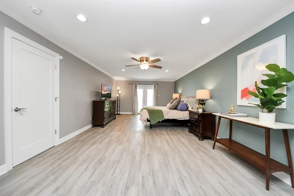 Photo of 415 Lakeside Estates Drive