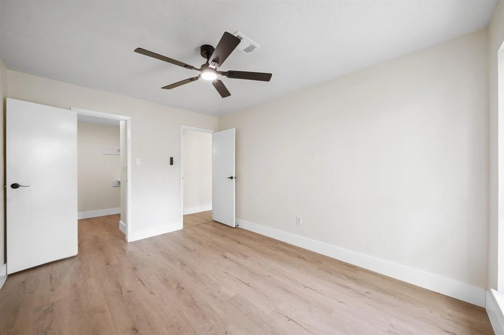 Photo of 11115 Maple Rock Drive