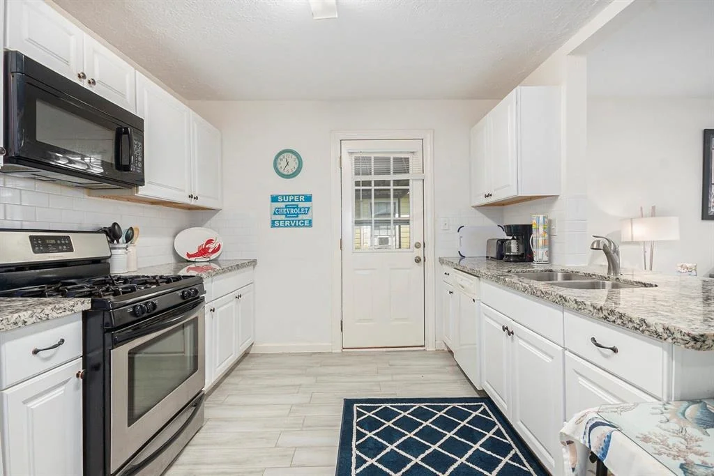 Photo of 1908 Oleander Drive