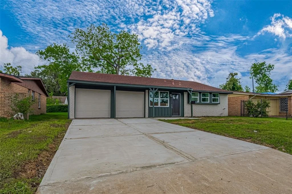 Photo of 3814 Prudence Drive