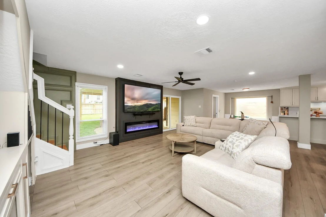 Photo of 5511 Lacreek Lane