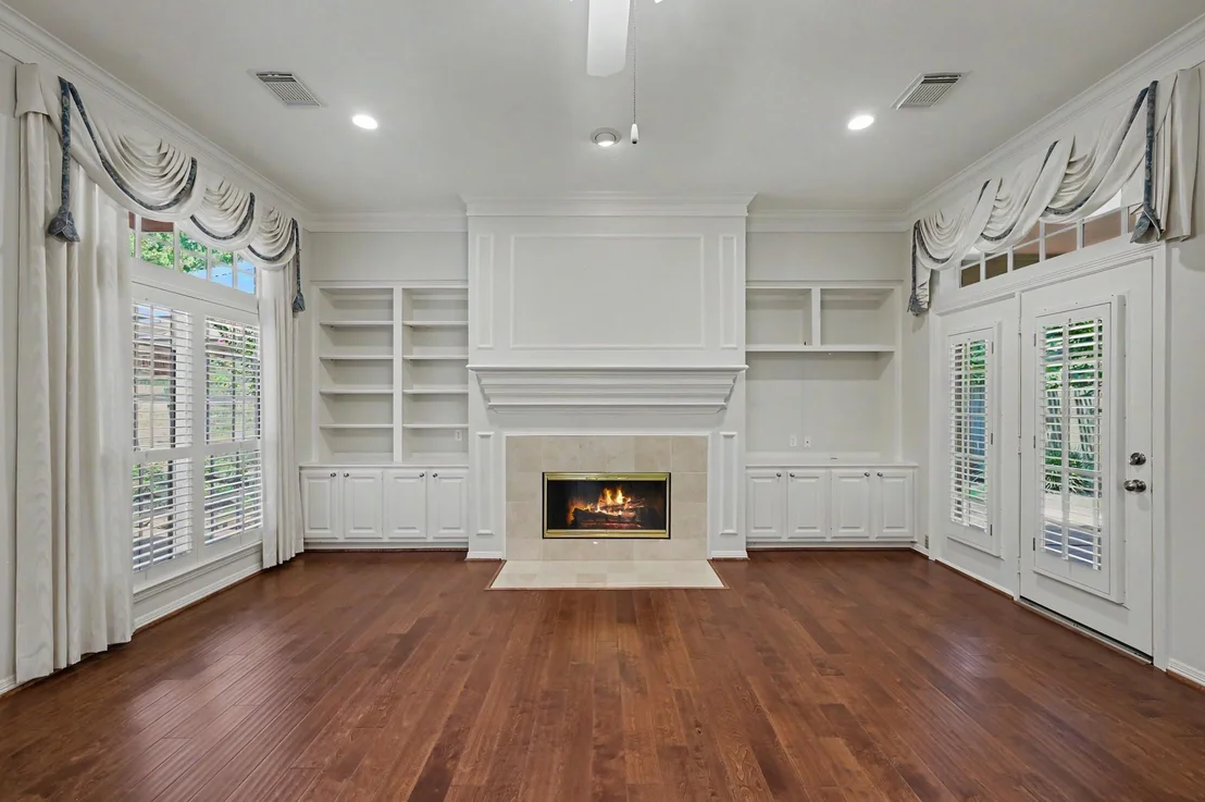Photo of 22 N Castlegreen Circle
