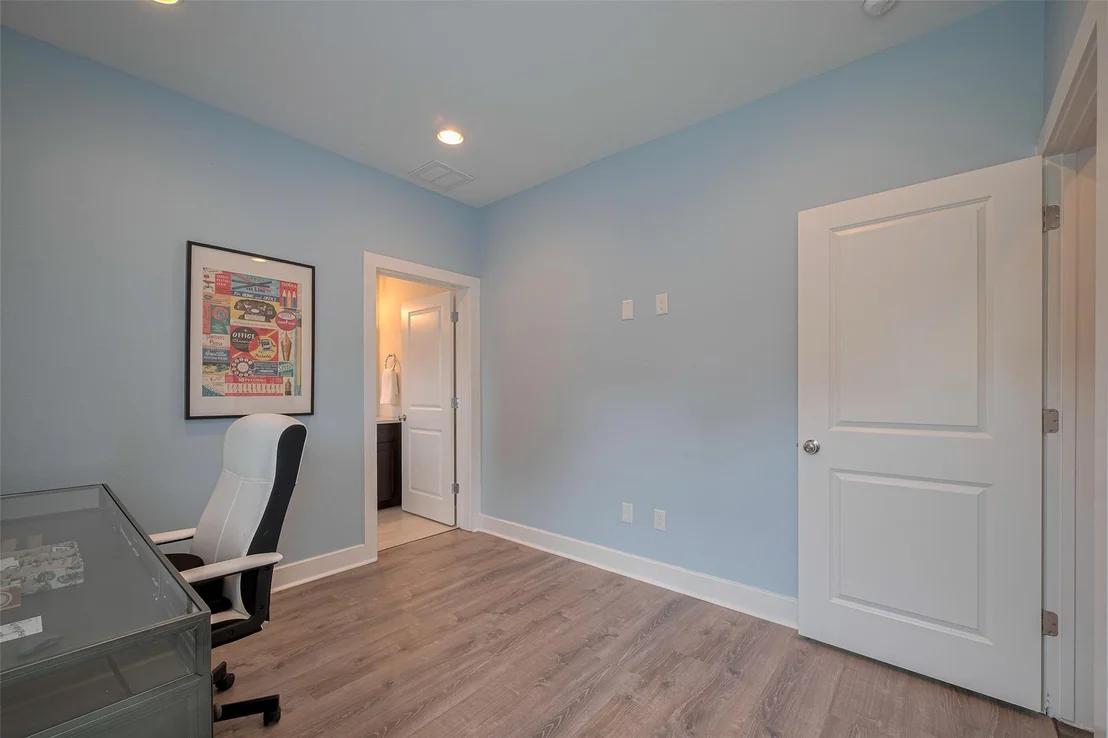 Photo of 953 Saint Augustine Street