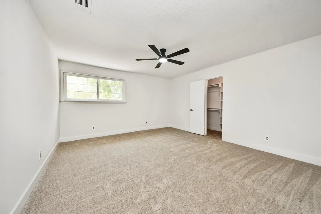 Photo of 1706 Durfey Lane