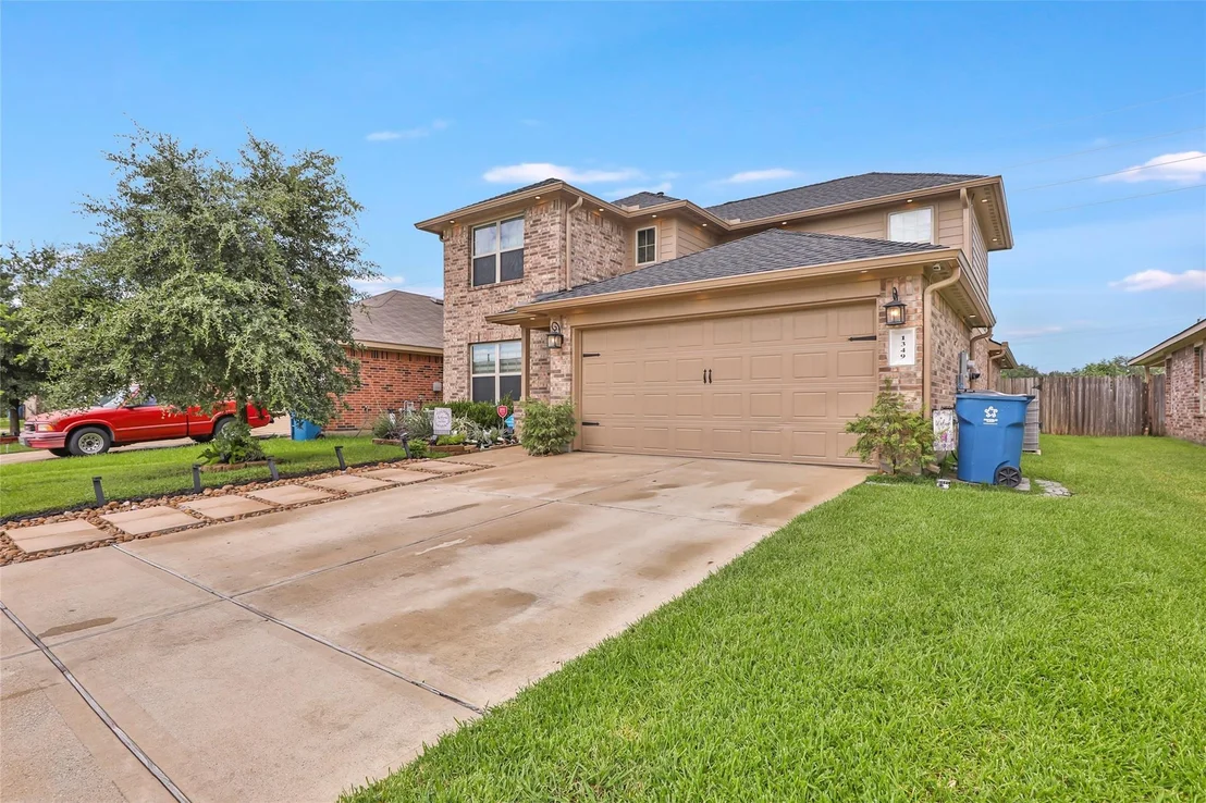 Photo of 1349 Lariat Ridge Trail