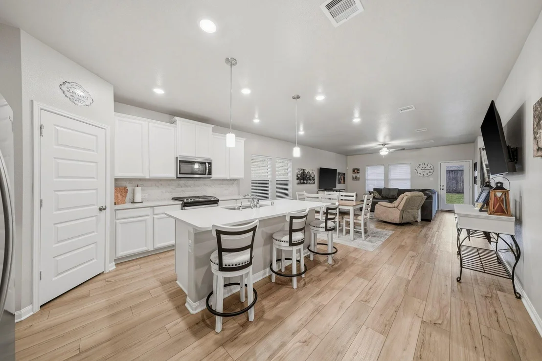 Photo of 8007 Virginia Drive