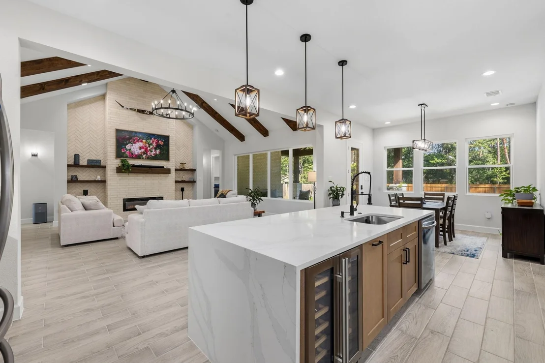Photo of 2439 Centurian Circle