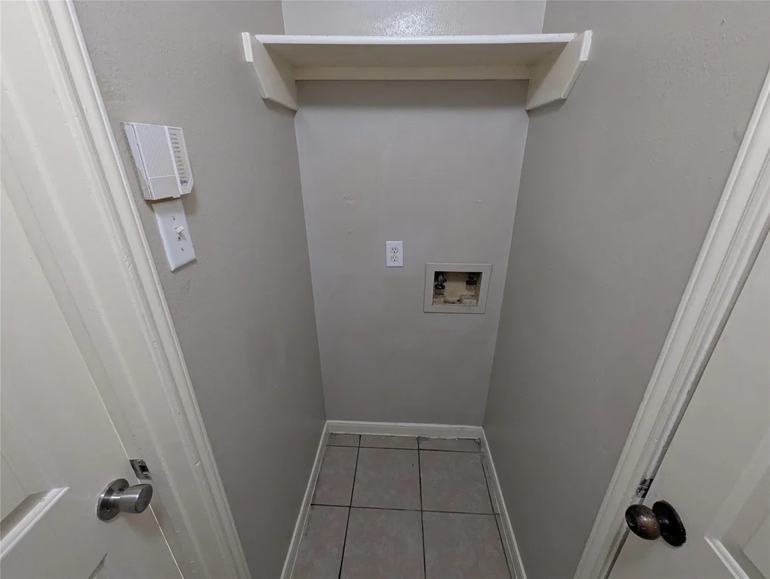 Photo of 7007 Fuchsia Lane