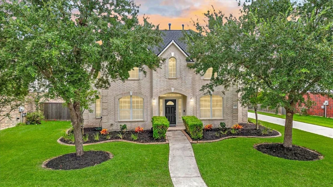 Photo of 9431 Garnet Falls Lane