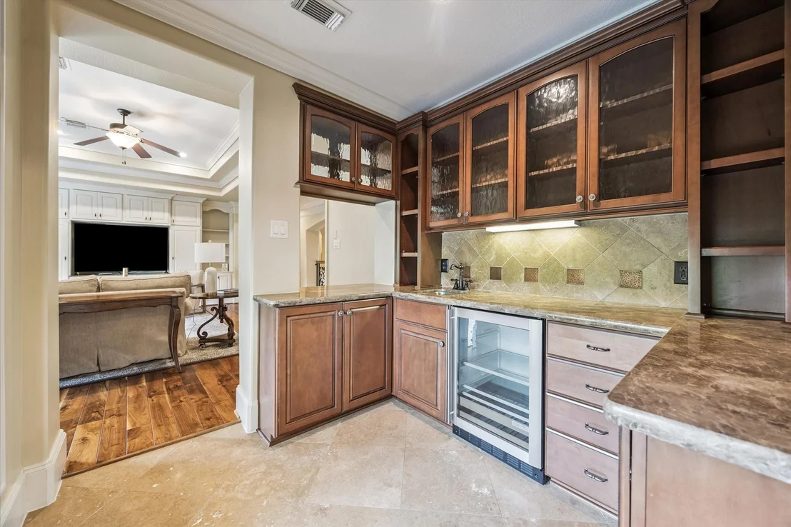 Photo of 570 Lanecrest Lane