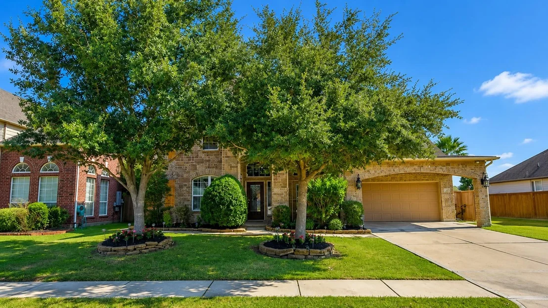 Photo of 2421 Harbor Chase Drive