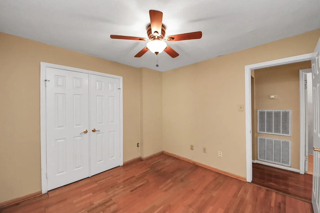 Photo of 3543 Pickwick Park Drive