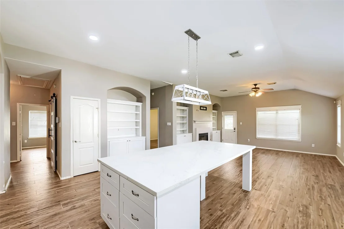 Photo of 2402 Comal Drive