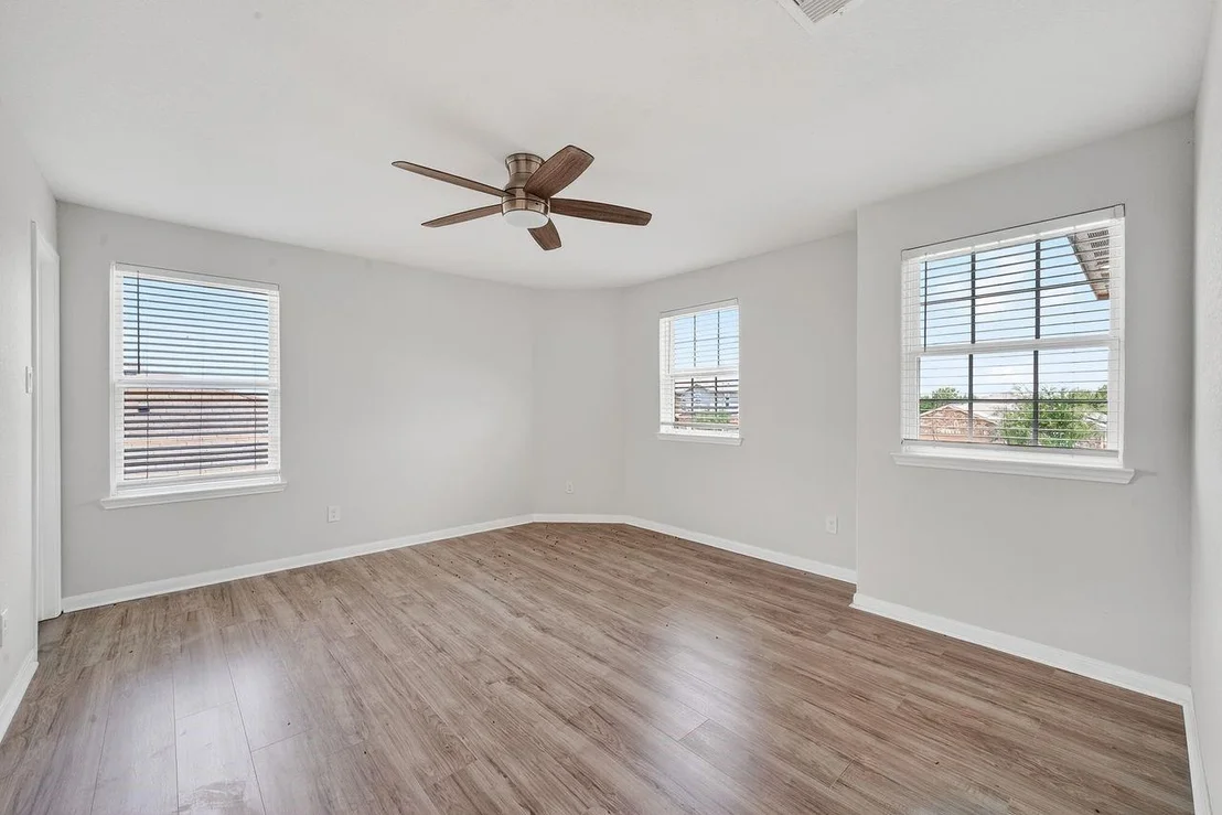 Photo of 228 Elm Patch