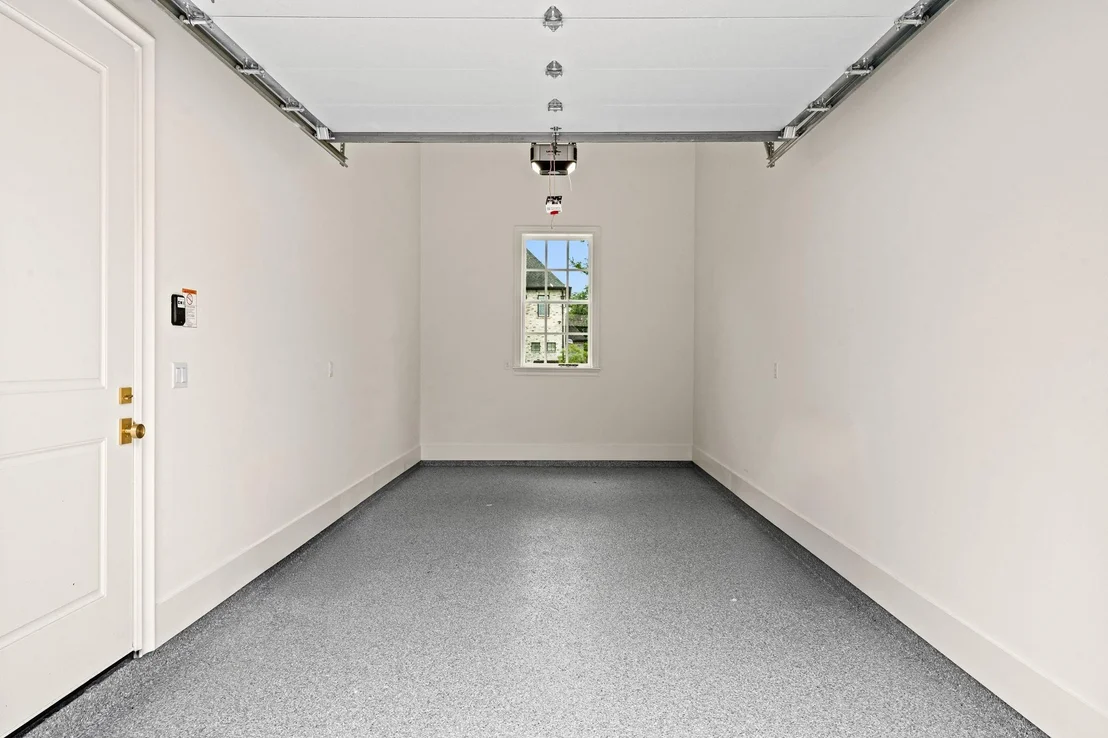 Photo of 1614 Lynnview Drive