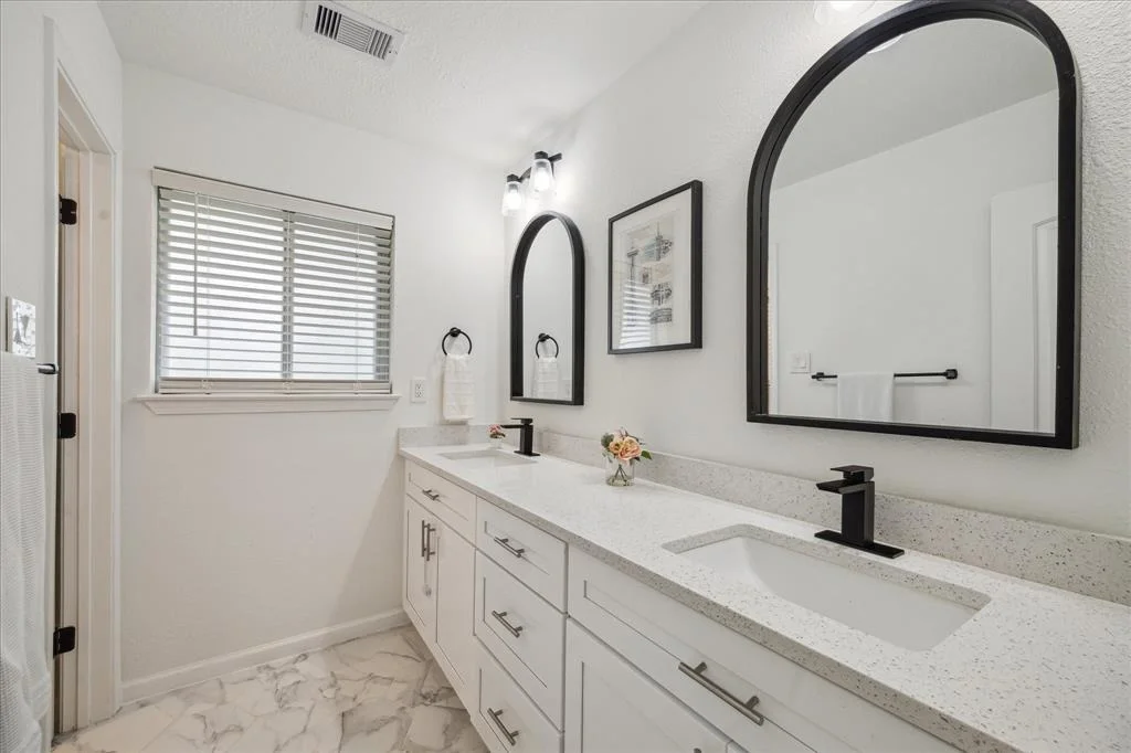 Photo of 5818 Templegate Drive