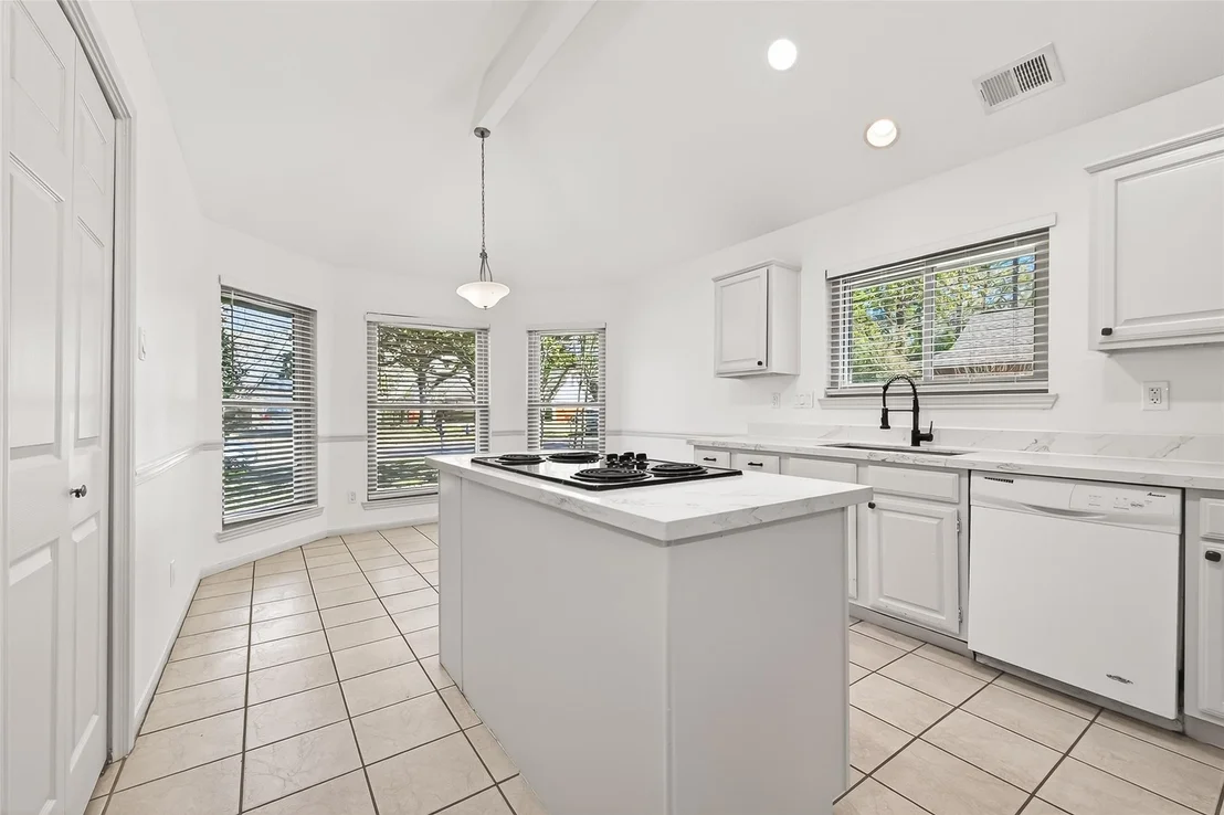 Photo of 15411 Lago Villa Drive