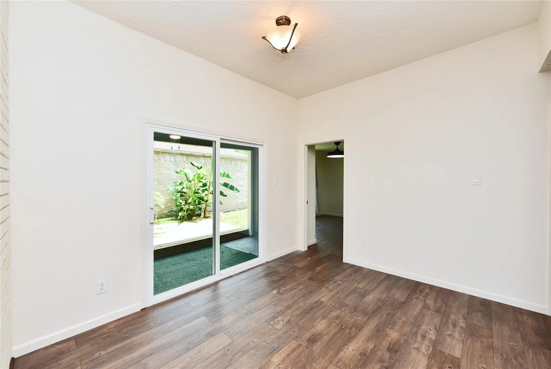 Photo of 16007 Ridgegreen Drive