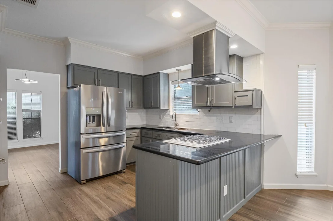 Photo of 6215 Ash Oak Drive