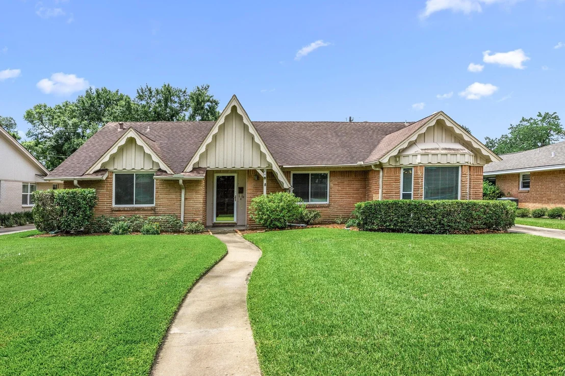 Photo of 1714 Droxford Drive