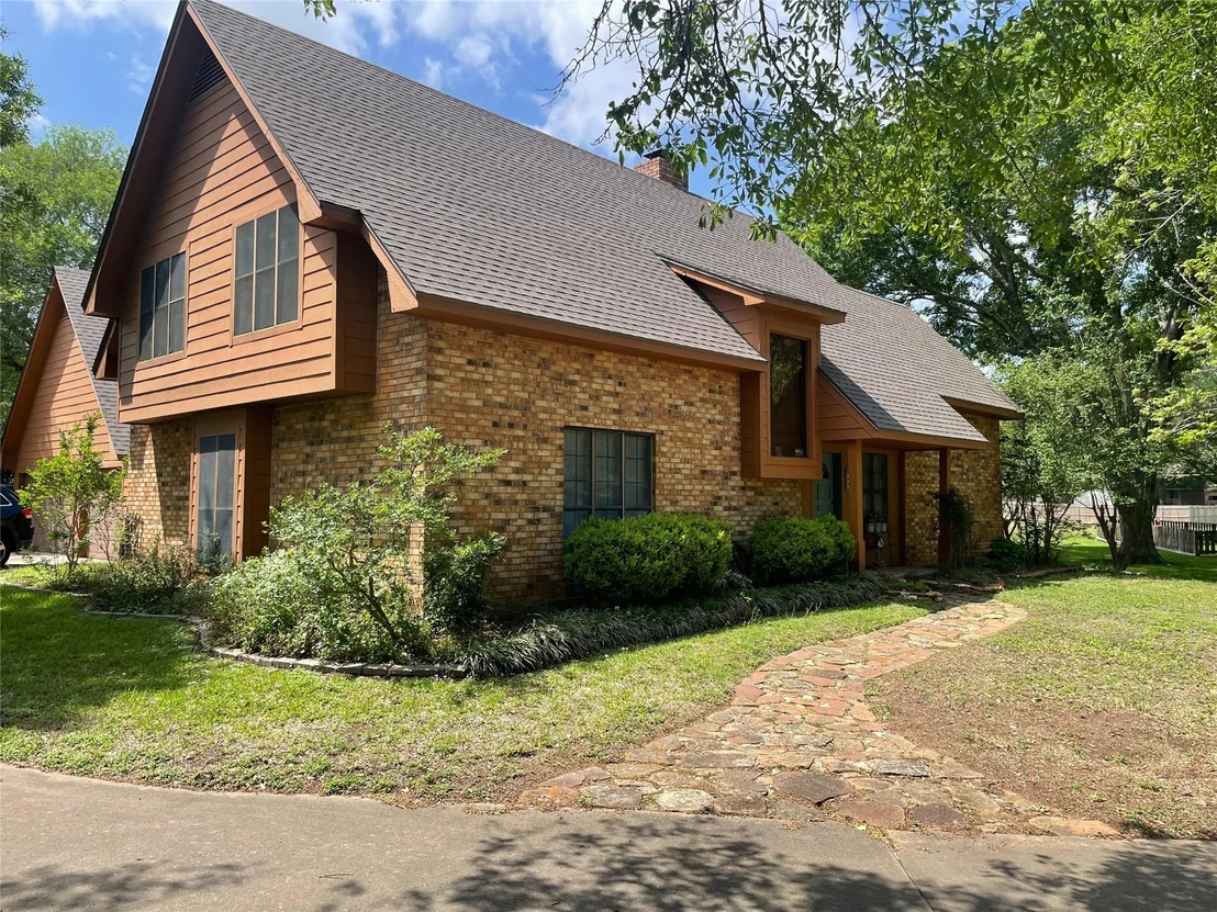 Photo of 1000 Allison Street