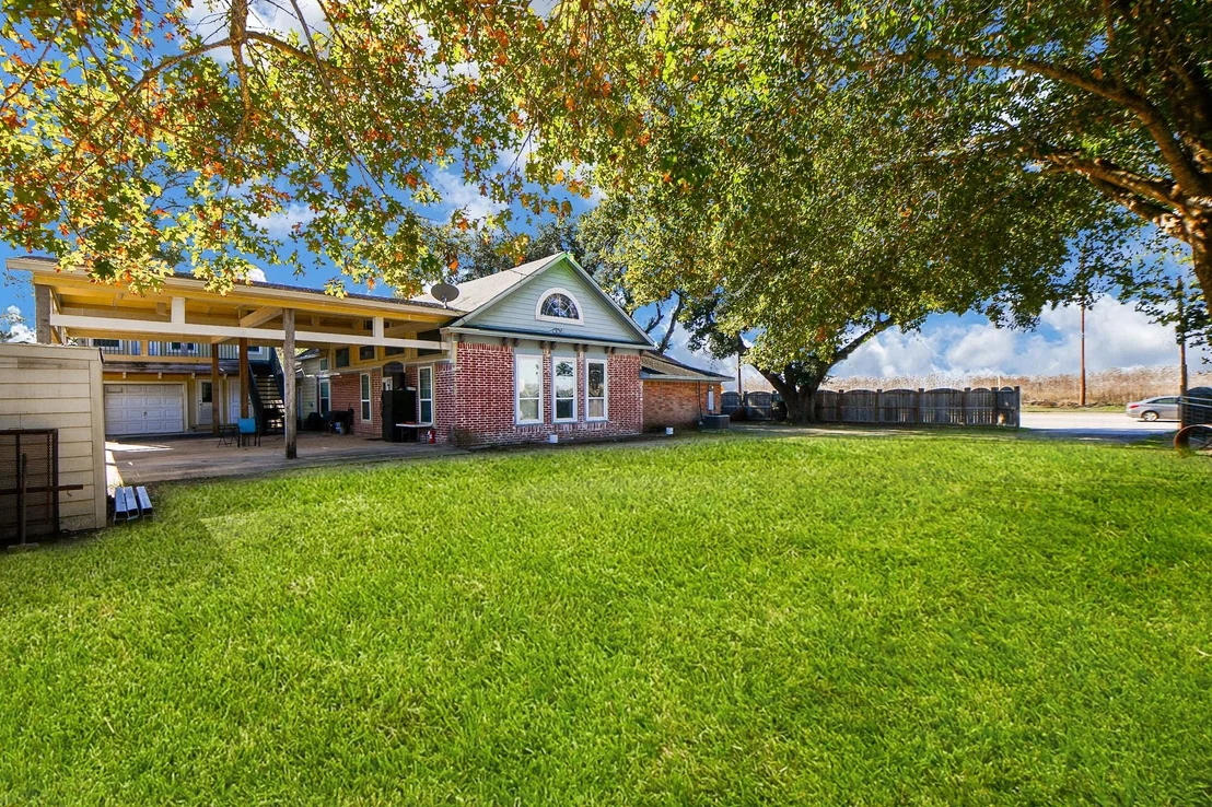 Photo of 5030 Peek Road