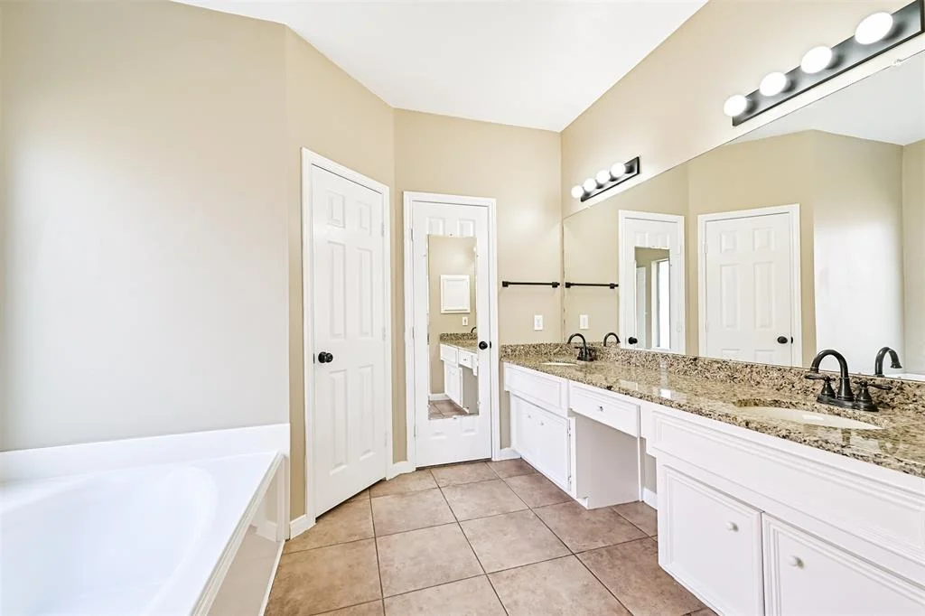 Photo of 14707 Arbor Trace Lane