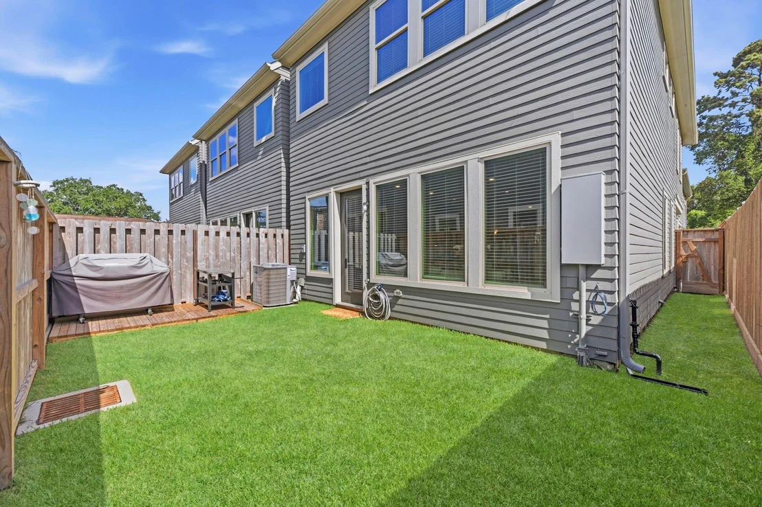 Photo of 6020 T C Jester Boulevard