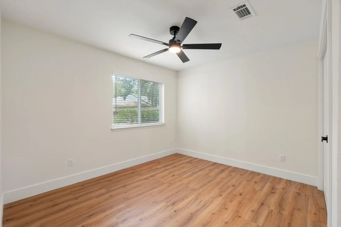 Photo of 30 Shallow Pond Place