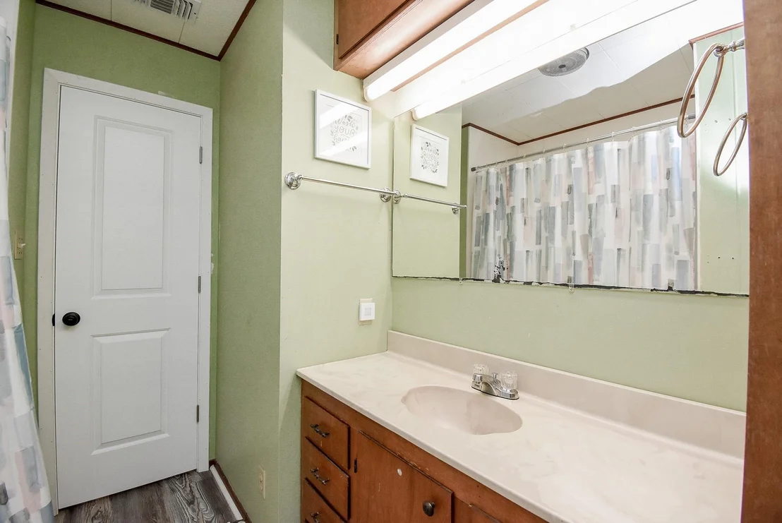 Photo of 225 Swallow Drive